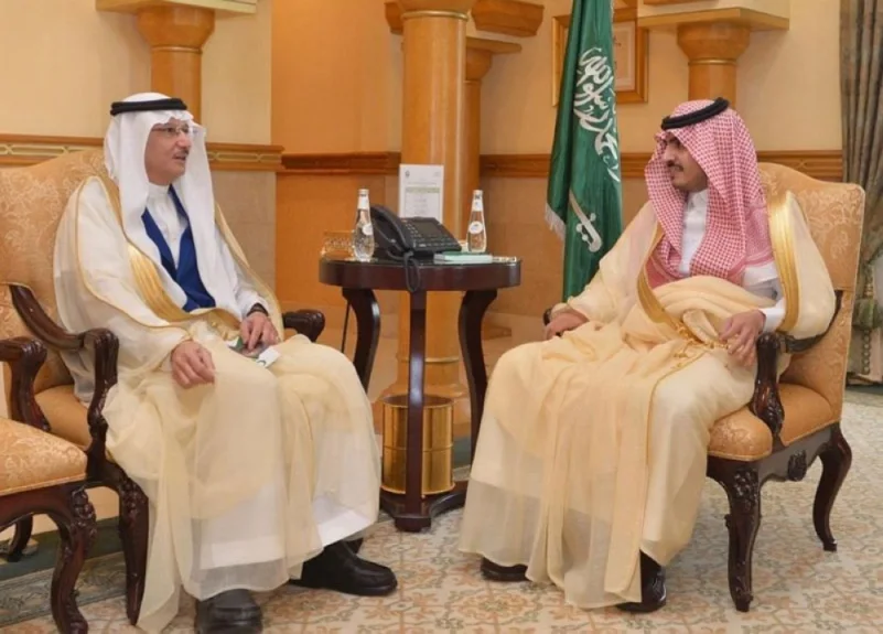 بدر بن سلطان يستقبل الأمين العام لمنظمة التعاون الإسلامي