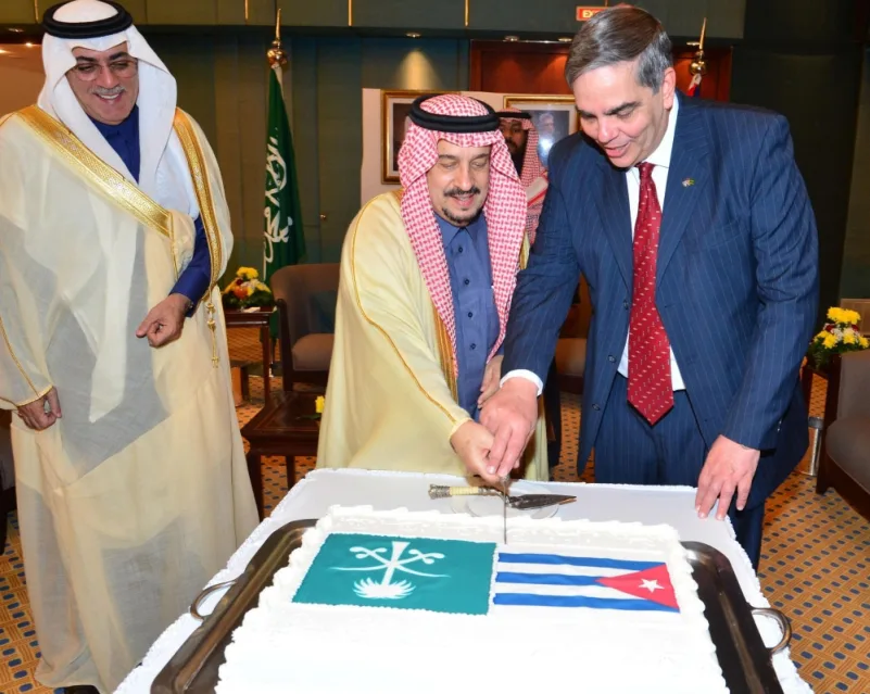 أمير الرياض يحتفل مع كوبا بيومها الوطني