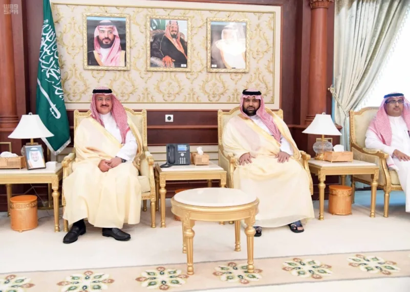 أمير جازان بالنيابة يستقبل الأمير عبدالعزيز بن سطام