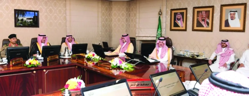 سعود بن نايف يوجه بمتابعة المشروعات التنموية لخدمة المواطنين