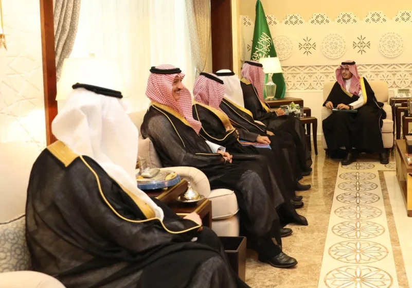 الأمير أحمد بن فهد يطلع على أبرز مشاريع تطوير وتأهيل منافذ الشرقية