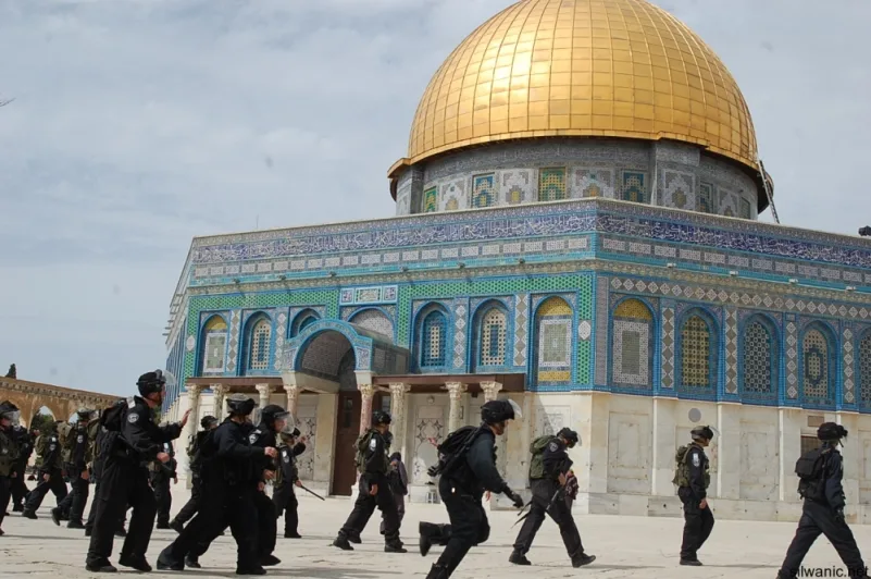 "أوقاف القدس": ممارسات شرطة الاحتلال في الأقصى استفزازية لمشاعر المسلمين