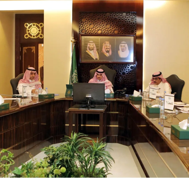 الأمير بدر بن سلطان يُقرّ برنامج ومحاور منتدى مكة الاقتصادي