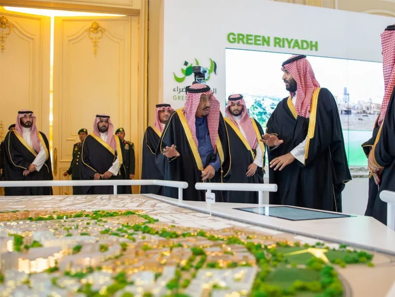 خادم الحرمين يطلق 4 مشاريع كبرى بـ 86 مليار ريال في مدينة الرياض