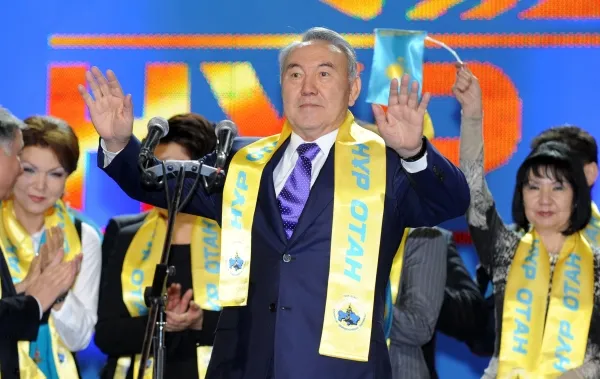 رئيس كازاخستان يستقيل بعد 3 عقود في السلطة