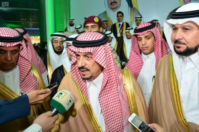 أمير الرياض يرعى حفل تخريج الدفعة العاشرة من طلاب جامعة الأمير سطّام