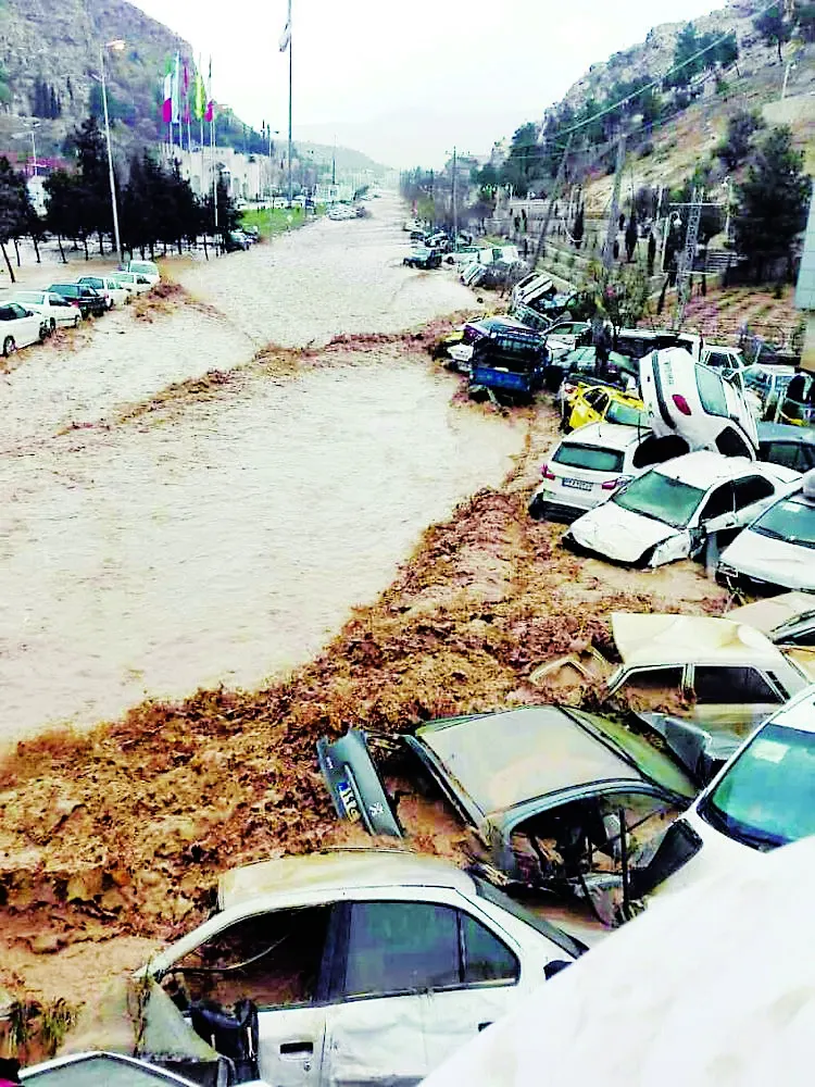 المقاومة: أكثر من 200 شخص ضحايا السيول في إيران
