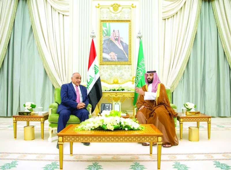 ولي العهد يبحث المستجدات ومجالات التعاون مع رئيس وزراء العراق