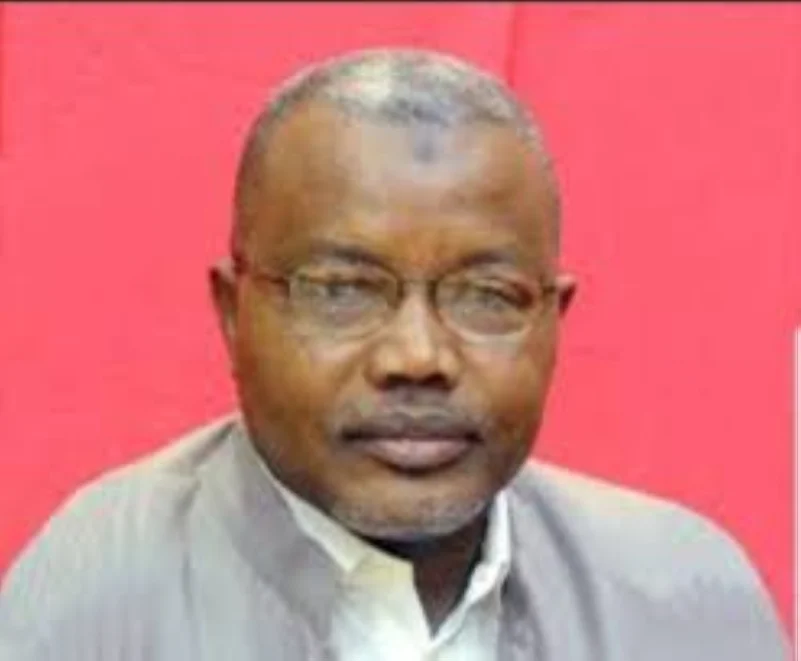 القبض على وزير سوداني سابق في مطار الخرطوم