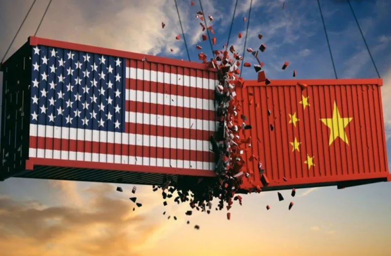الحرب التجارية بين بكين وواشنطن تهدد النمو العالمي