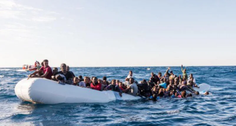 البحث عن 111 مهاجرًا في البحر المتوسط بين المغرب وإسبانيا