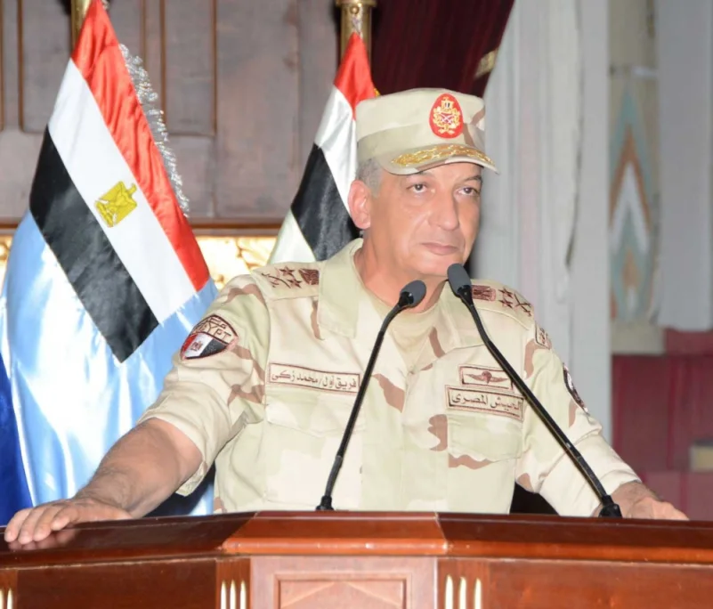 وزير الدفاع المصري يلتقي نظيره البريطاني
