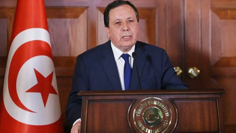 وزير الخارجية التونسي يدعو أطراف النزاع في ليبيا إلى وقف القتال واستئناف المسار السياسي
