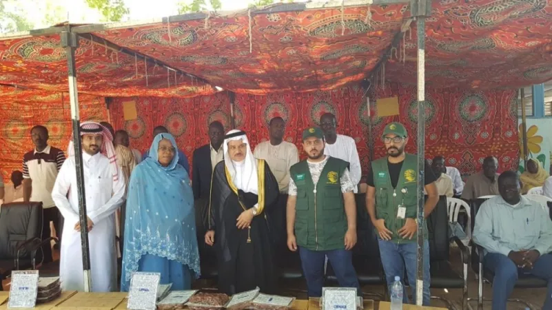 "سلمان للإغاثة" يسلم 80 طناً من التمور هدية المملكة لجمهورية تشاد