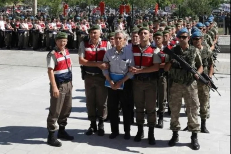 24 حكما بالسجن مدى الحياة لقادة الانقلاب الفاشل في تركيا