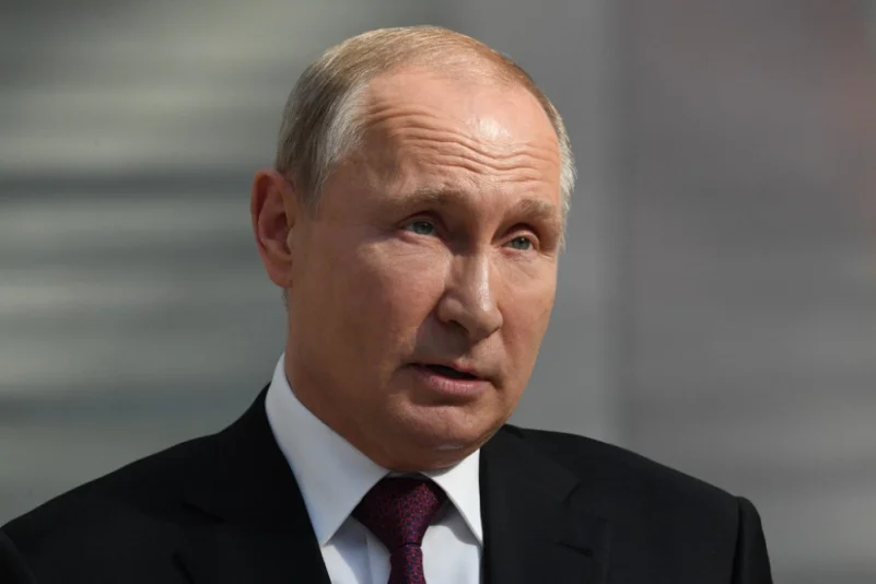 بوتين: التحقيق في قضية إسقاط الطائرة الماليزية لا يقدم دليلا على ضلوع روسيا