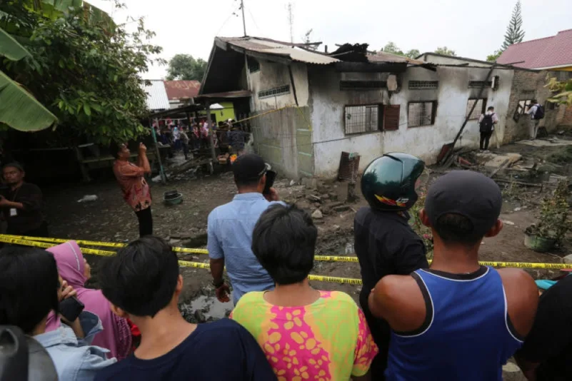 زلزالان قويان يضربان إندونيسيا