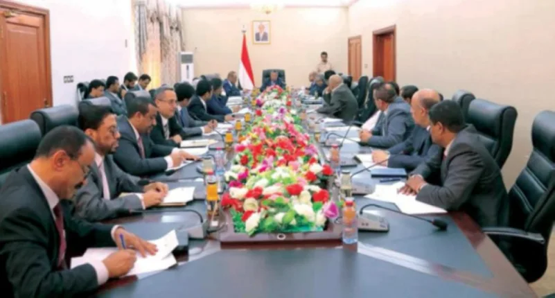 الحكومة اليمنية تطالب الأمم المتحدة بالضغط على الميليشيا بشأن الخزان النفطي العائم