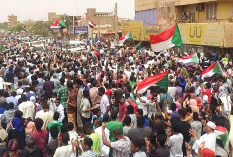 السودان: مقتل 5 محتجين في مظاهرات الأمس