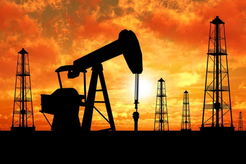 "أسعار النفط" تتراجع وسط علامات تباطؤ الطلب الأمريكي