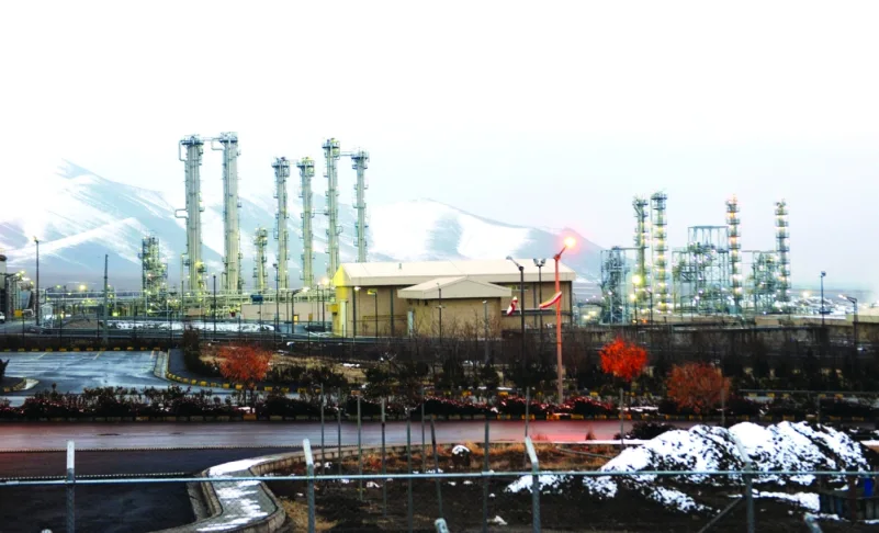 إيران تعلن زيادة تخصيب اليورانيوم وتهدد الأوروبيين بالتصعيد