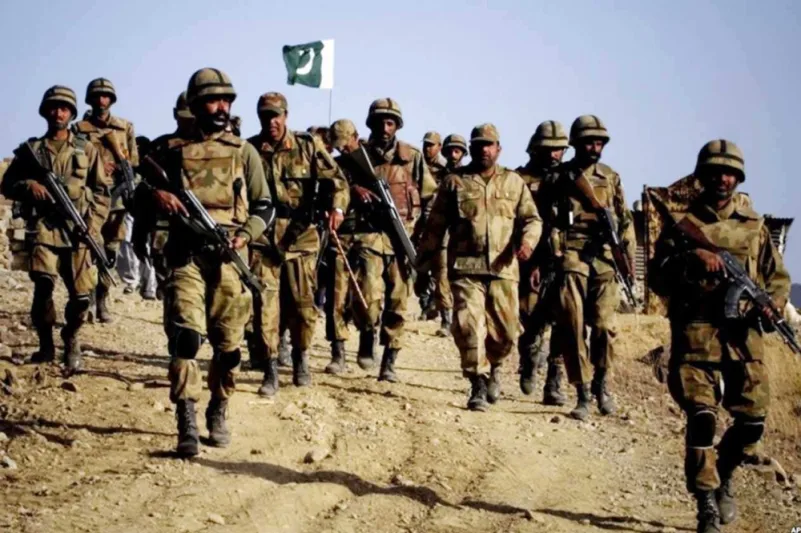 الجيش الباكستاني يتهم الهند بانتهاك وقف إطلاق النار