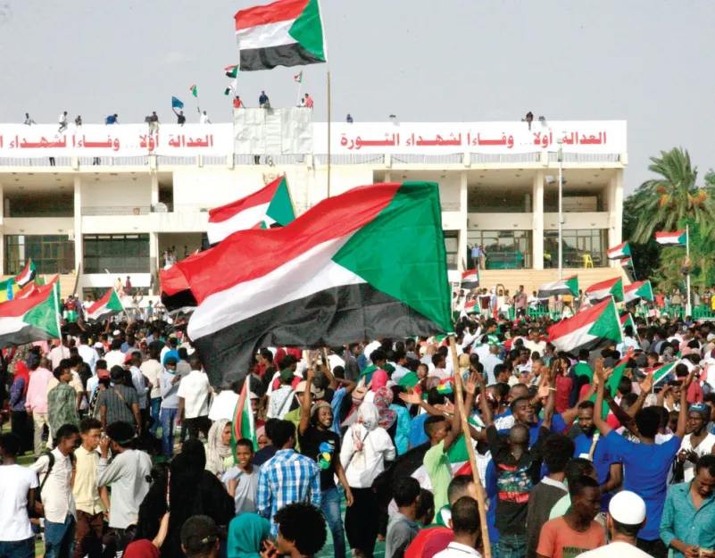 السودان.. اعتقال ضباط وقيادات بنظام البشير في محاولة انقلاب