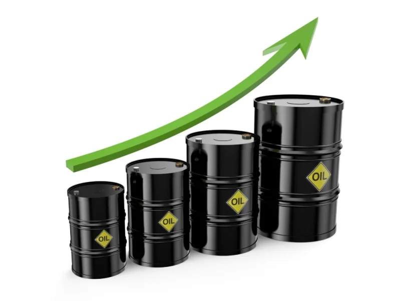 أسعار النفط تقفز 4% مع انحسار التوترات التجارية بين أمريكا والصين