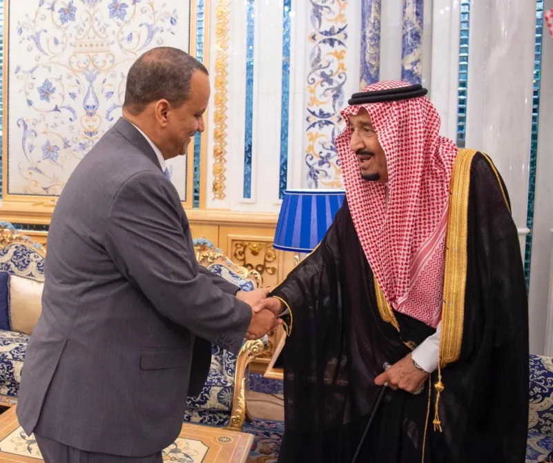 خادم الحرمين يتسلم رسالة من الرئيس الموريتاني