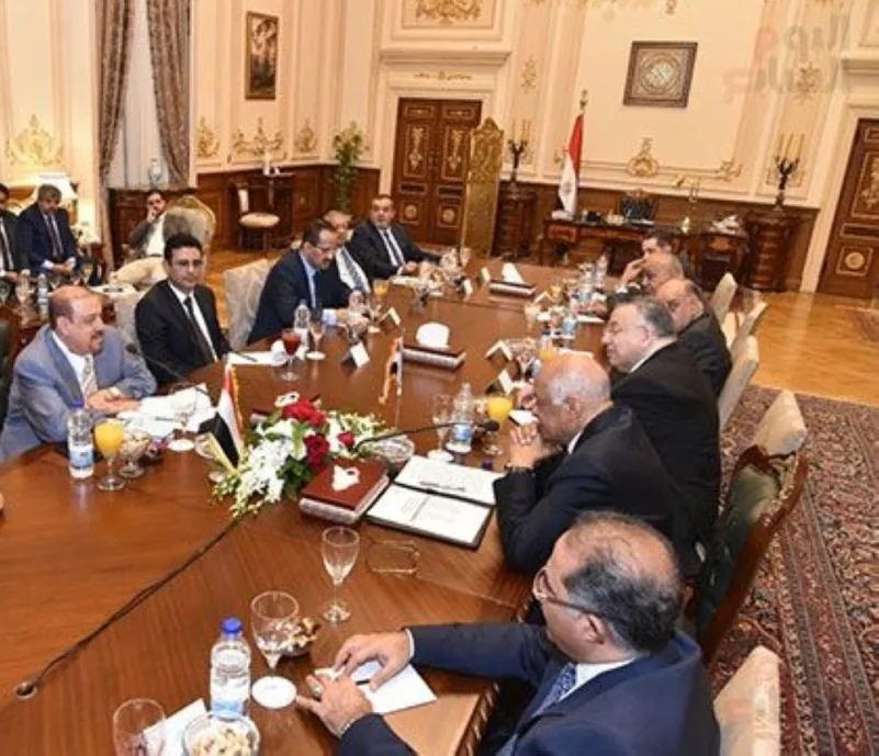 رئيس برلمان مصر: نرفض استهداف الأراضي السعودية واليمنيين وتجنيد الأطفال والناقلات التجارية