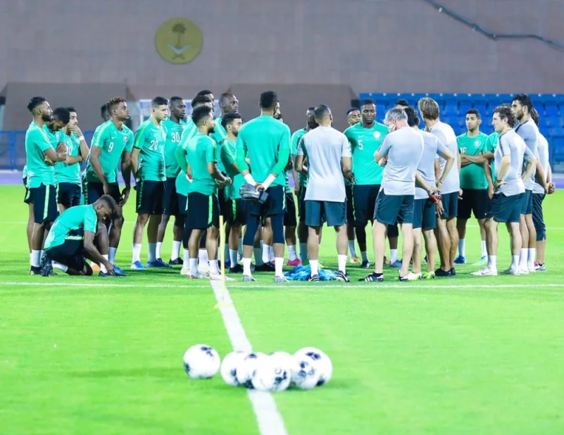25 لاعبا في قائمة الأخضر لمباراتي أوزباكستان وباراجواي