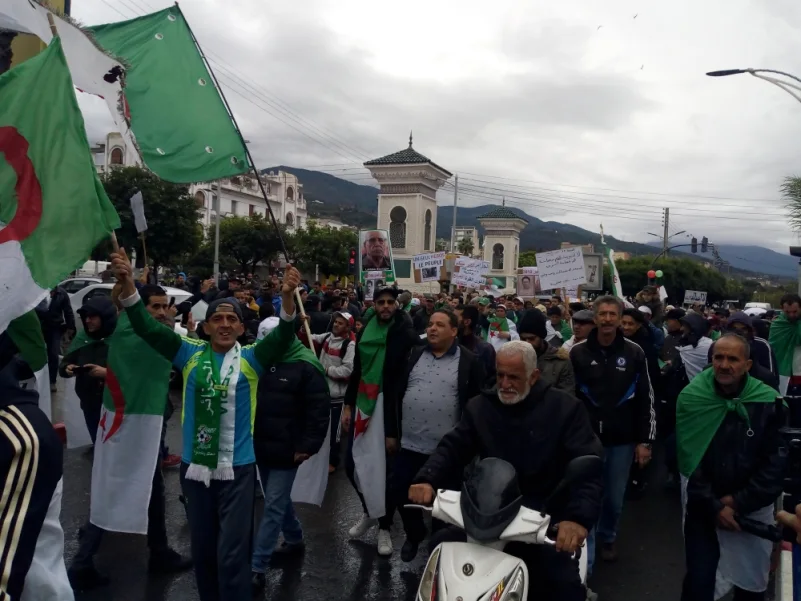 في الجمعة الـ38.. الجزائريون في الشوارع لتحقيق المطالب