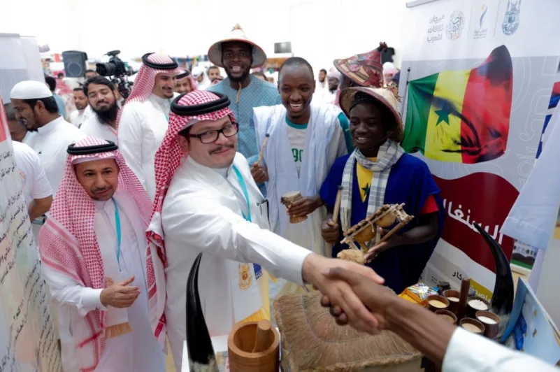 ثقافات 40 دولة تجتمع في "مهرجان الشعوب" بجامعة أم القرى