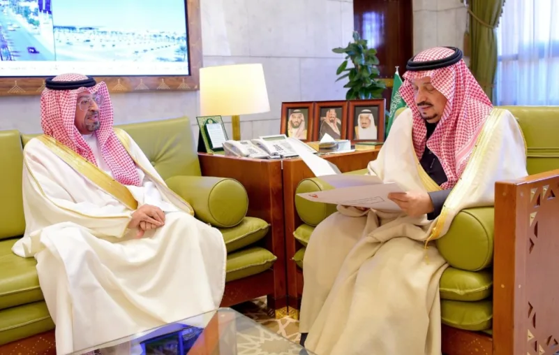 أمير الرياض يستقبل سفير البحرين بالمملكة