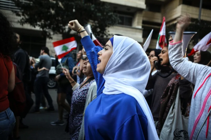 تواصل الاحتجاجات في لبنان للمطالبة بحكومة مستقلة