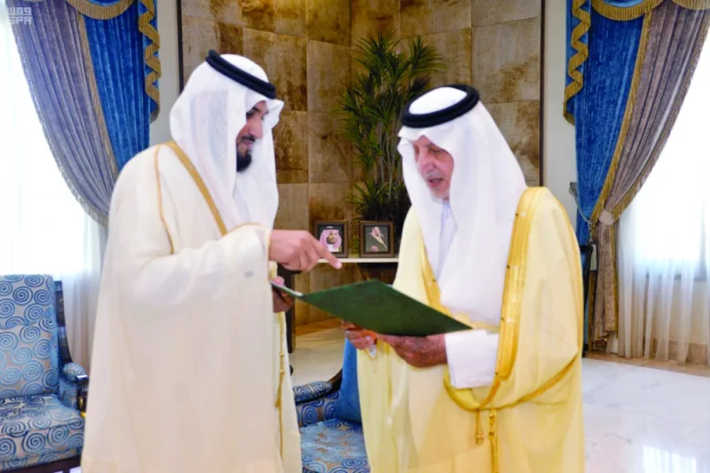 أمير مكة يعتمد مشروعات تنموية للمحافظات