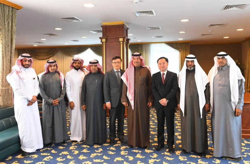 السفير الصيني: نيوم وآمالا والبحر الأحمر.. نهضة سعودية اقتصادية كبيرة