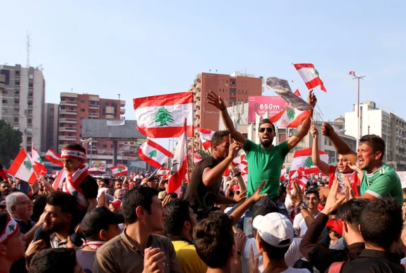 لبنان.. إضراب وقطع طرق في طرابلس