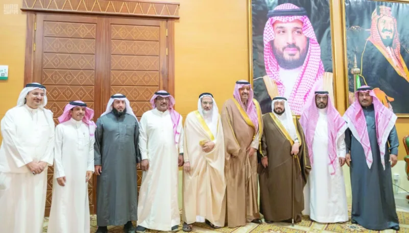 الأمير حسام بن سعود ينهي خلافا أسريا دام عقدين