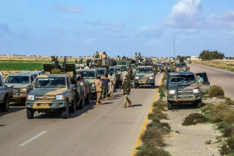 الجيش الليبي يسيطر جواً على طرابلس ويتقدم داخلها