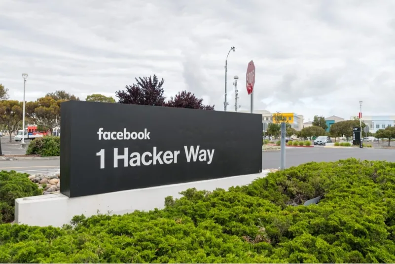 سرقة معلومات مصرفية لعشرات الآلاف من موظفي فيسبوك