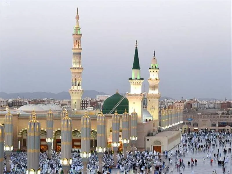إطلاق حملة "آداب زيارة المسجد النبوي"