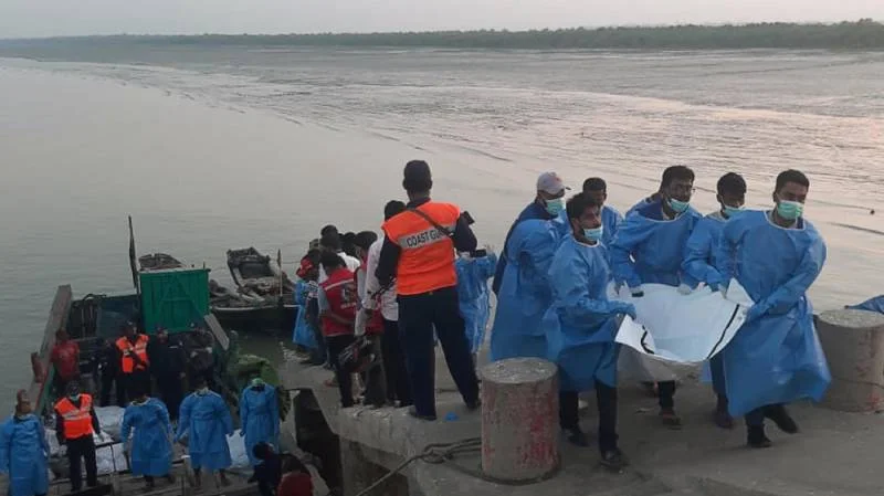 توقيف 48 من أفراد أقلية الروهينغا قبالة سواحل بورما