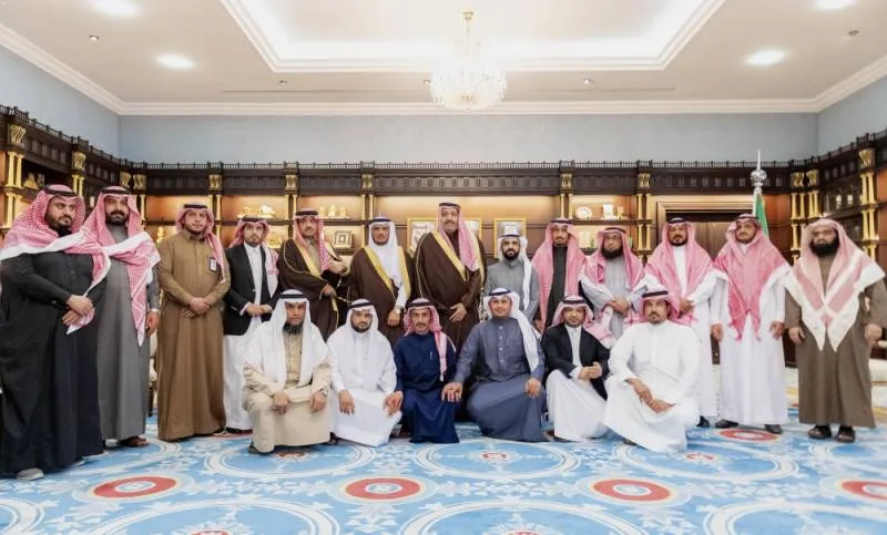 أمير الباحة يؤكد أهمية النزاهة وتحقيق المساواة في خدمة المواطنين