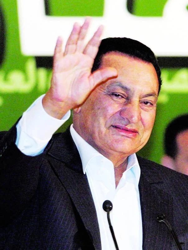 مصر تشيع مبارك اليوم وتعلن الحداد