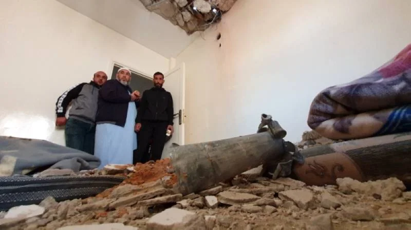 سقوط عدة "صواريخ" في العاصمة الليبية ومطار معيتيقة