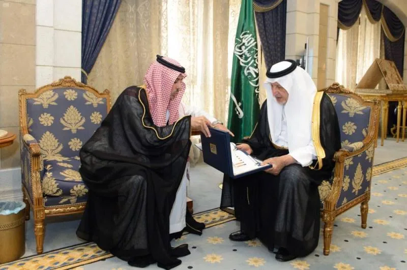 أمير مكة يطلع على مبادرات صندوق الموارد البشرية