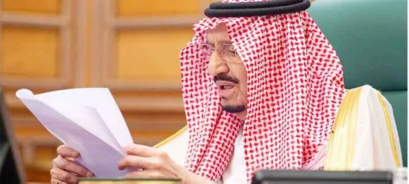 أمراء ووزراء: خادم الحرمين وفر الاستقرار الوظيفي للسعوديين بالقطاع الخاص