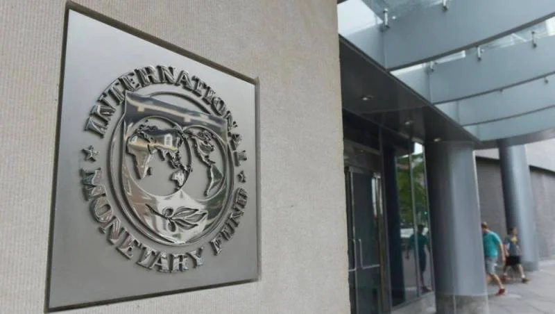 "النقد الدولي" لا يستبعد عودة ظهور كورونا في الصين