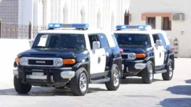 الرياض : القبض على مواطنين ارتكبا ثلاث جرائم سطو بحي الفيصلية
